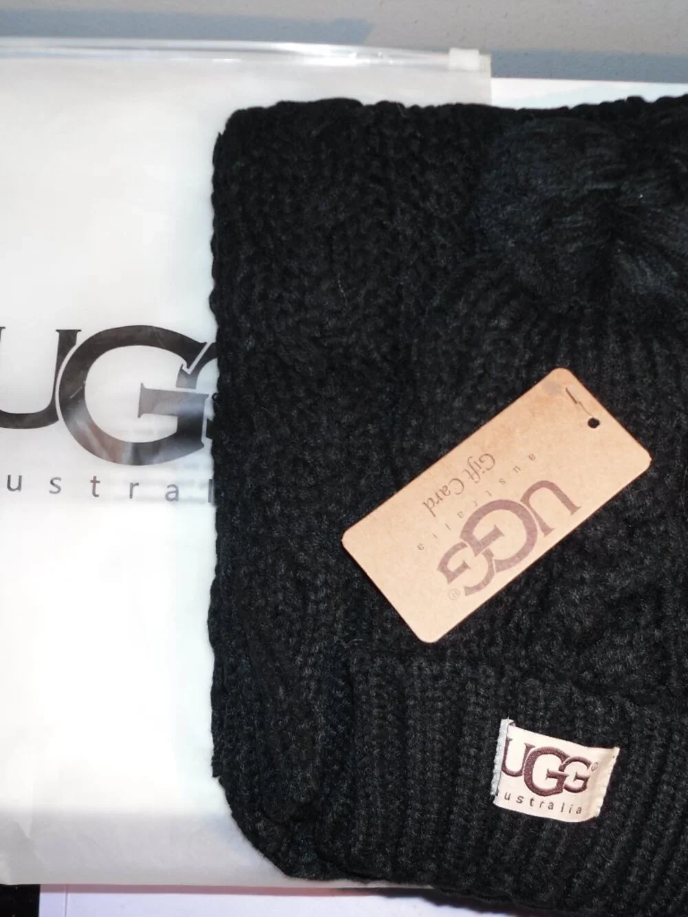 UGG women's black winter hat & scarf set Brand new
